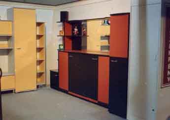 IfjPir1.jpg (10147 bytes)