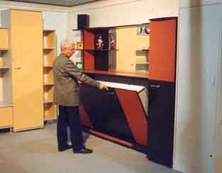 IfjPir2.jpg (10711 bytes)