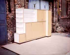 Ifj�s�gi szoba z�rva.jpg (13132 bytes)