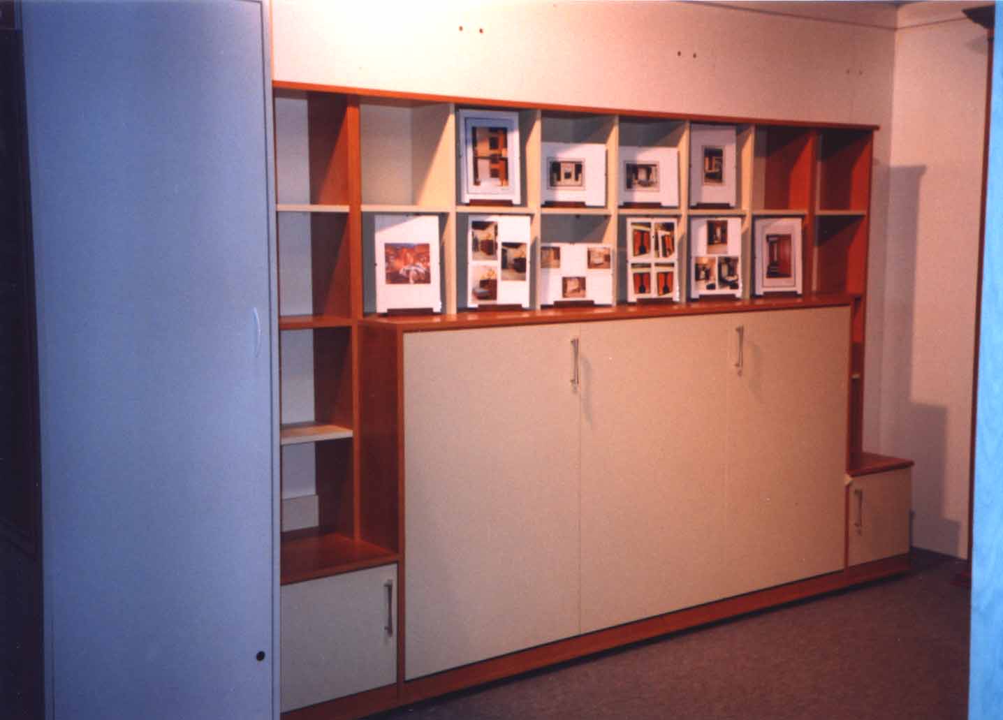 automata zarva.jpg (60404 bytes)