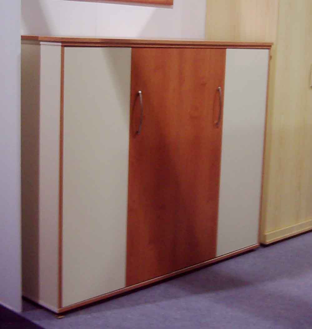 befajt1.jpg (35859 bytes)