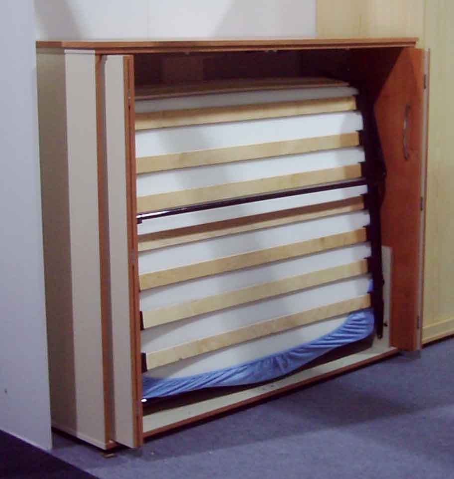 befajt3.jpg (44378 bytes)