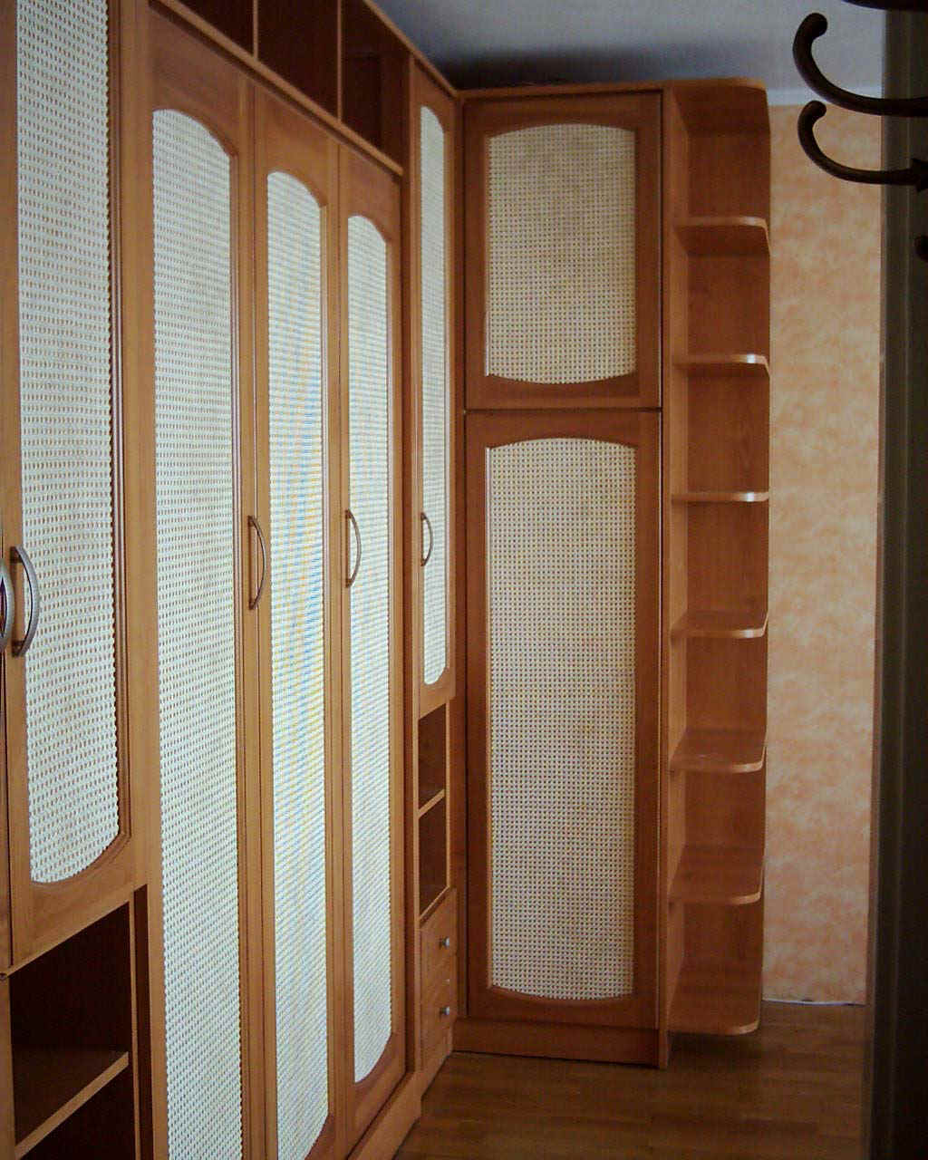 sarok.sz.�gybe�p.6.JPG (210266 bytes)